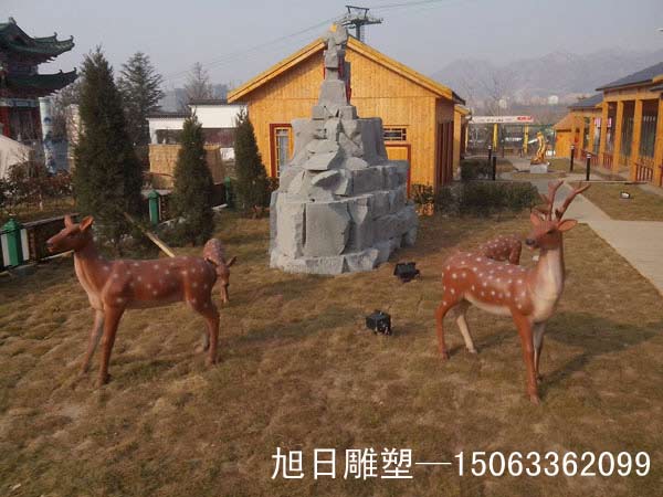 动物形象玻璃钢雕塑