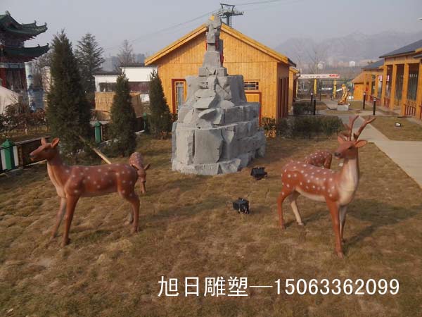 玻璃钢彩绘雕塑