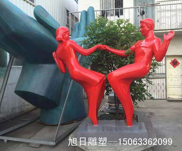 玻璃钢烤漆雕塑