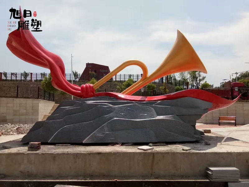 青海304材质不锈钢雕塑高度5米