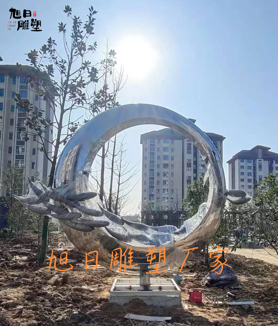 湖北襄阳不锈钢雕塑304材质高度5米