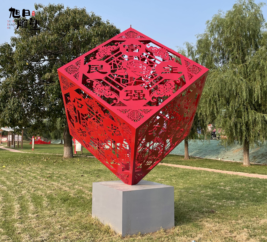 济阳黄河公园不锈钢雕塑高度5米